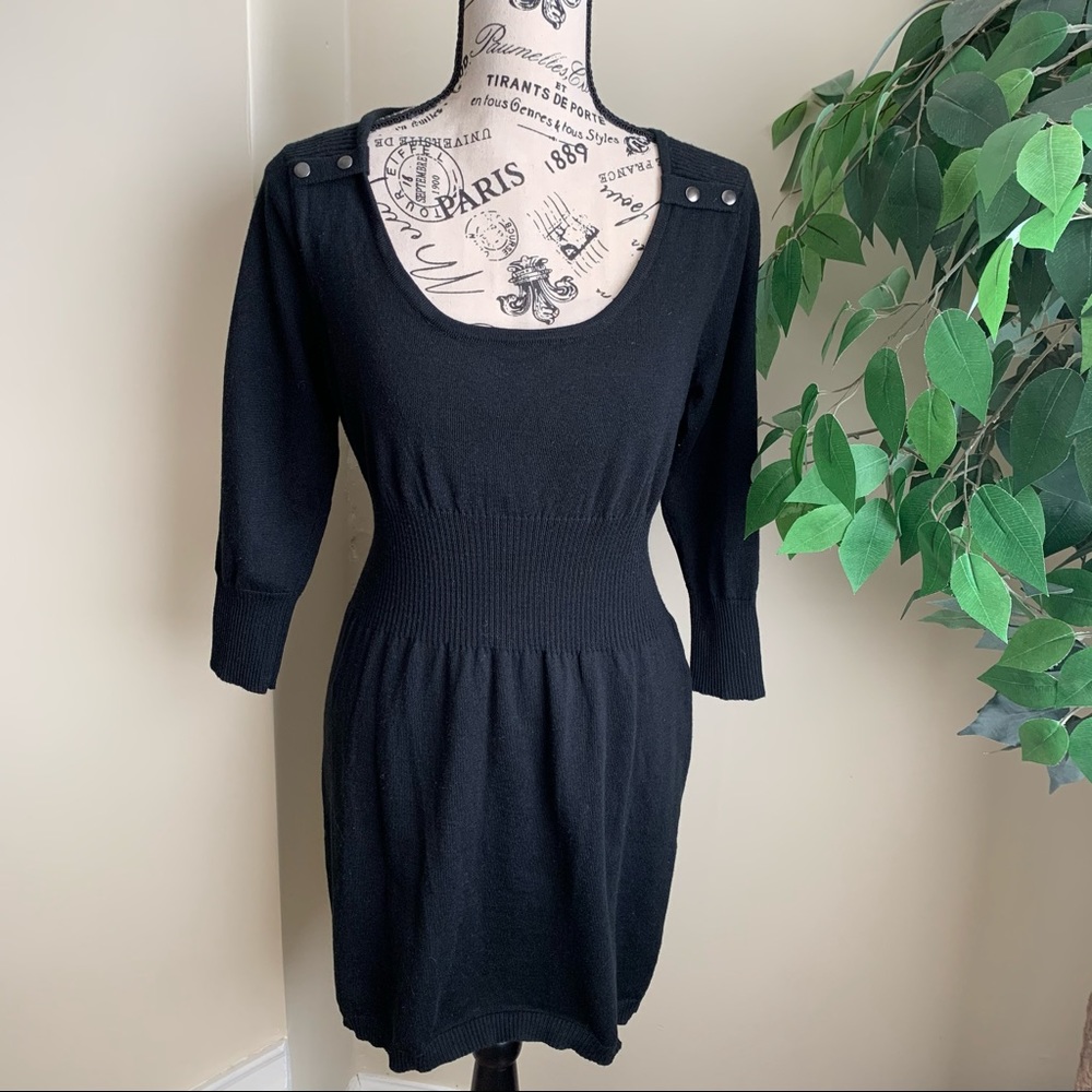 Mandee Scoop Neck Shoulder Embellished Long Sleeve Sweater Dress Black Sz L
